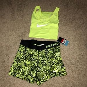 Nike running outfit